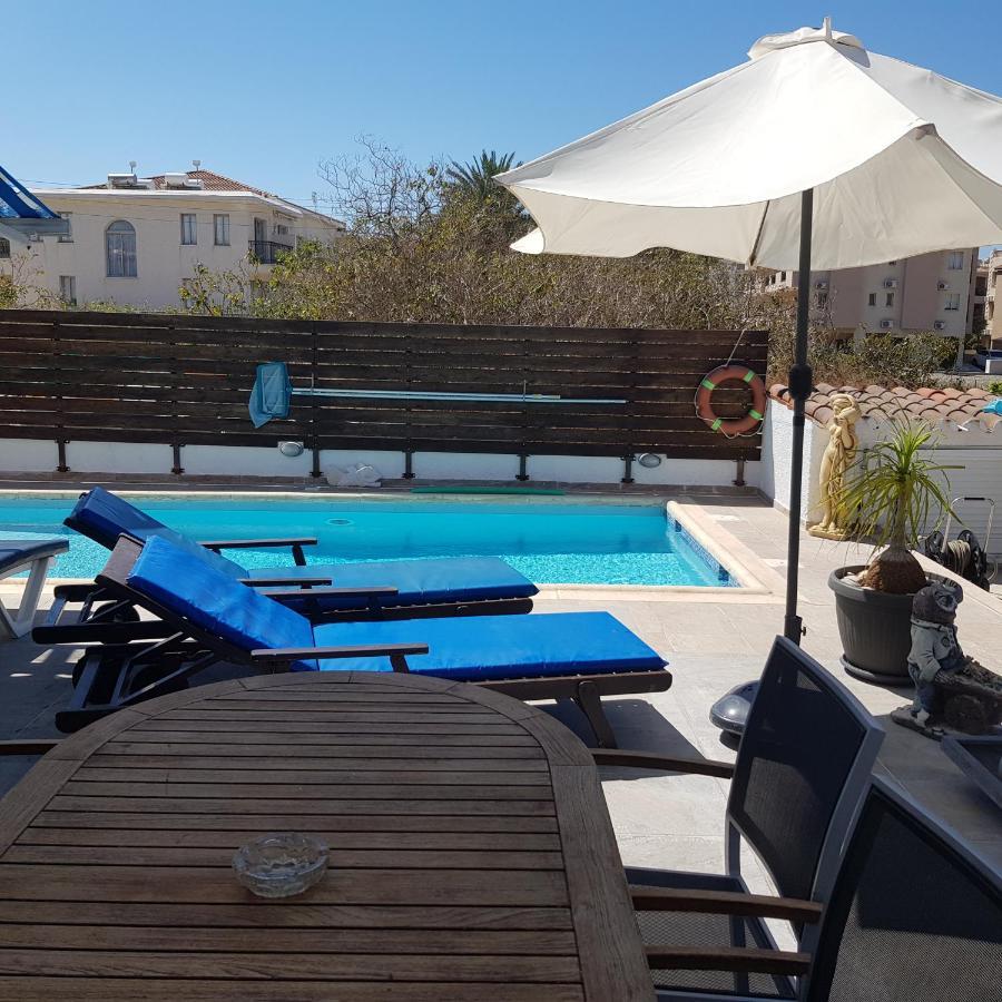 Peaceful Townhouse With Private Pool Near The Sea Paphos Exterior foto