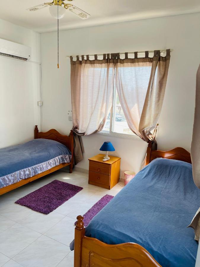 Peaceful Townhouse With Private Pool Near The Sea Paphos Exterior foto